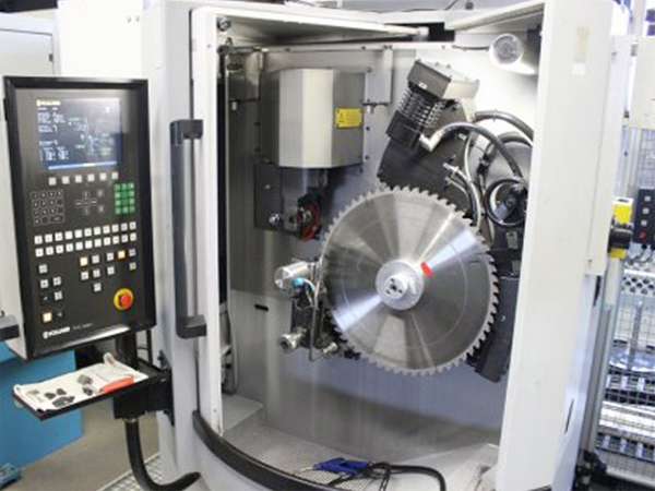 CNC Elmas Testere Bileme Makinesi
